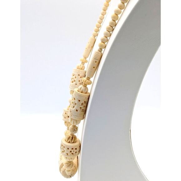 Antique Cream Hand Carved Pierced Bead Barrel Clasp 26" Necklace - Picture 9 of 10